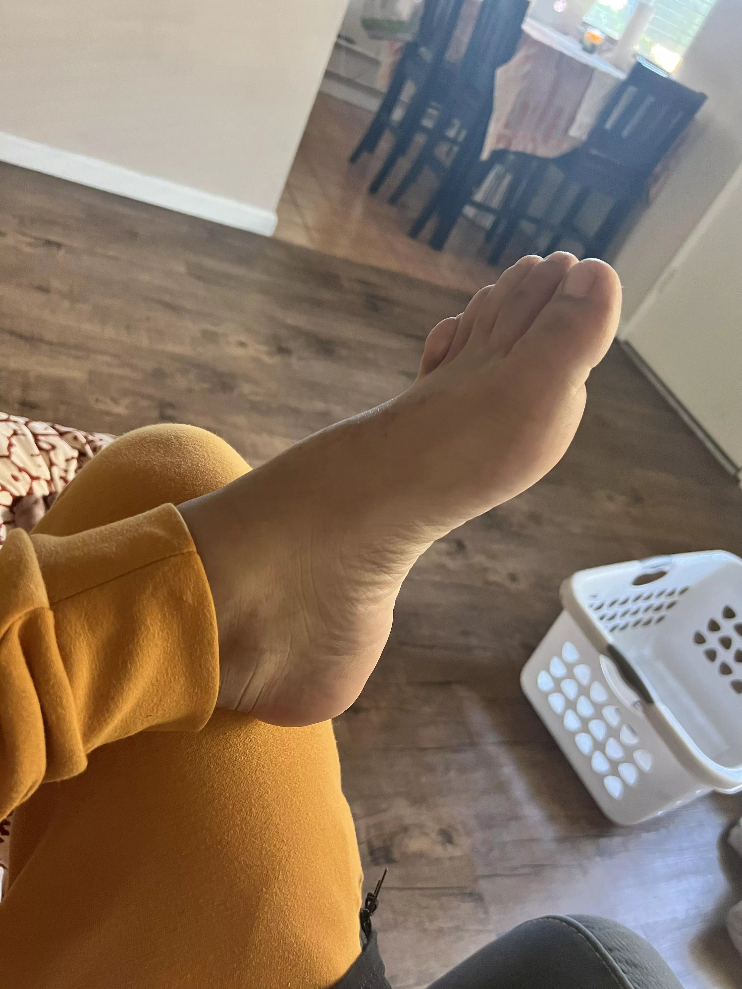 Latino feet 💛