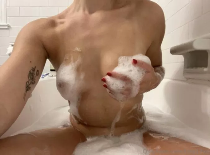 Ooops looks like one side of my bra is broken😈