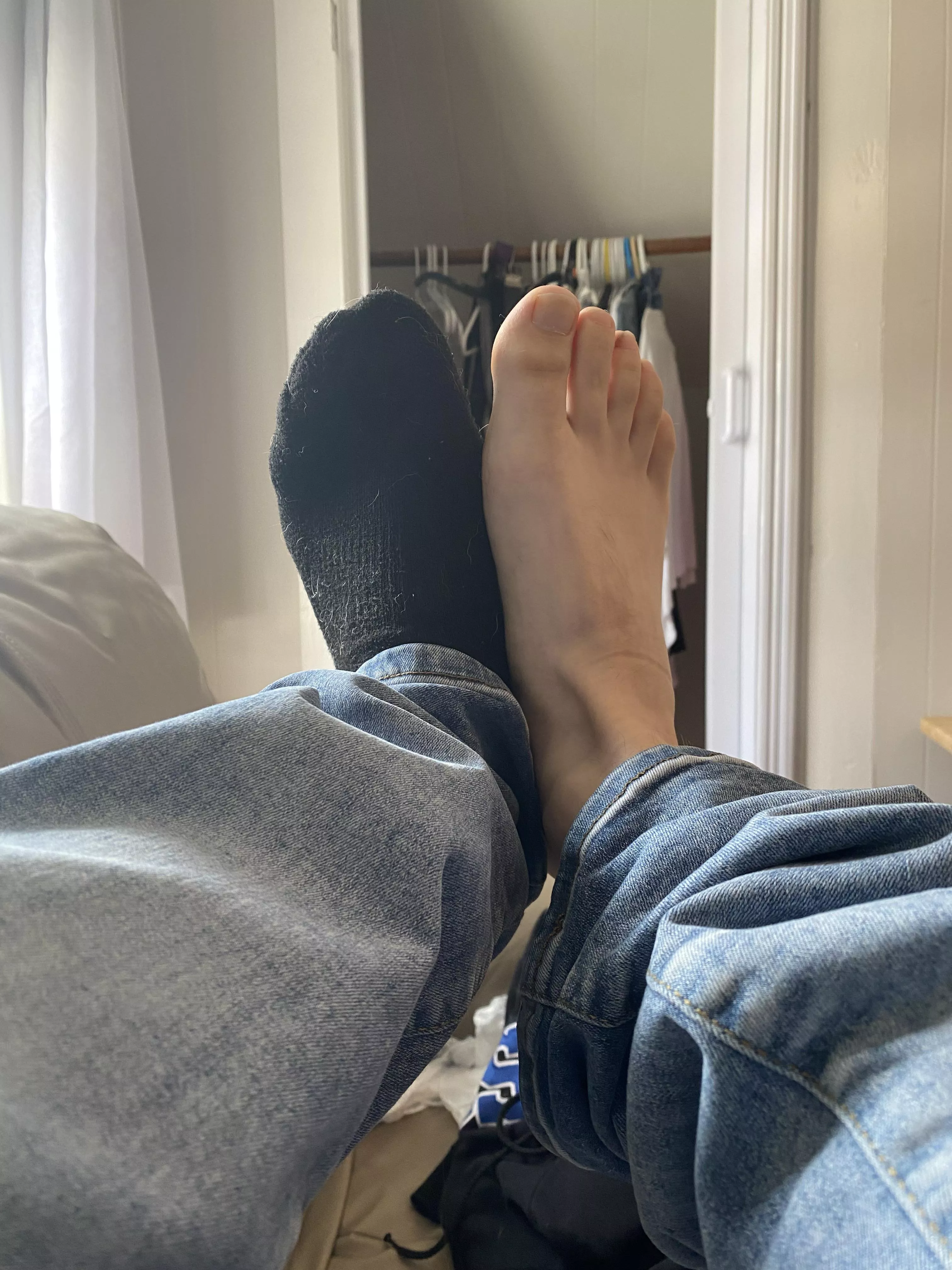 Socks or no socks?🧐😉