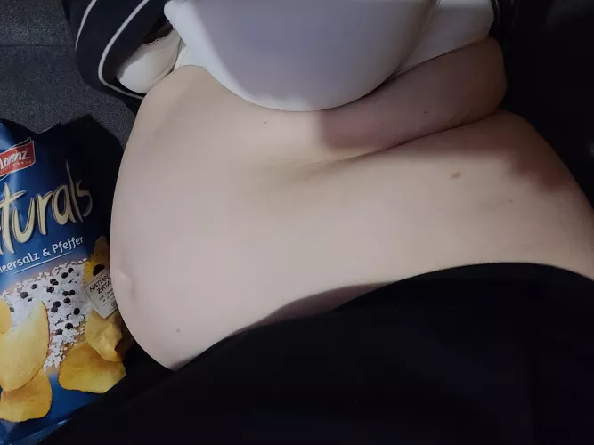 stuffing session...3500 kcal by now and still eating 😁