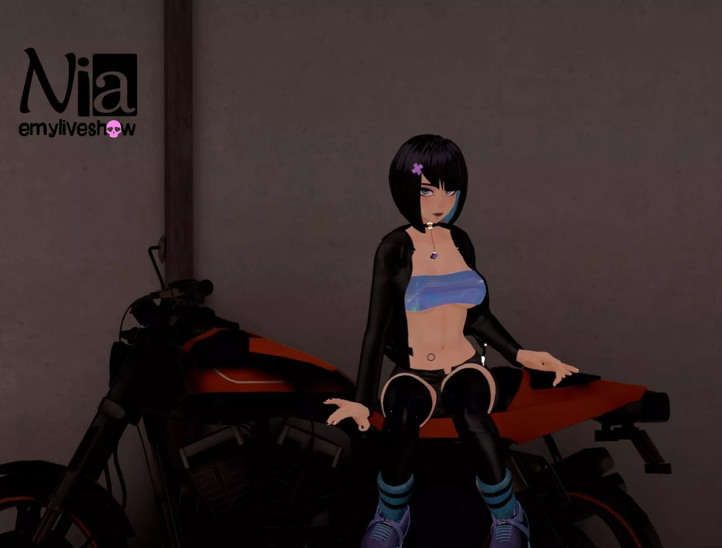 This bike isn't the only thing I wanna ride today 💙🥵 https://m.chaturbate.com/emyliveshow