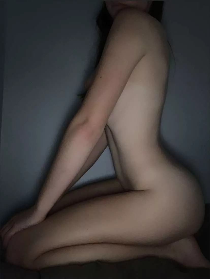 18 (f) Virgin 😇 University student. New to OF looking to satisfy your desires. 😈 Tell me your fetishes! 🙈 I live to please! 🤩 Come chat with me tonight! 💋💦 https://onlyfans.com/pennykarassx