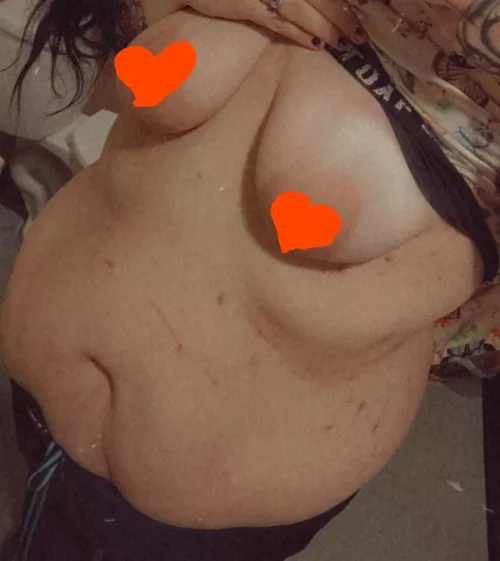 am I a cute piggy?🤭