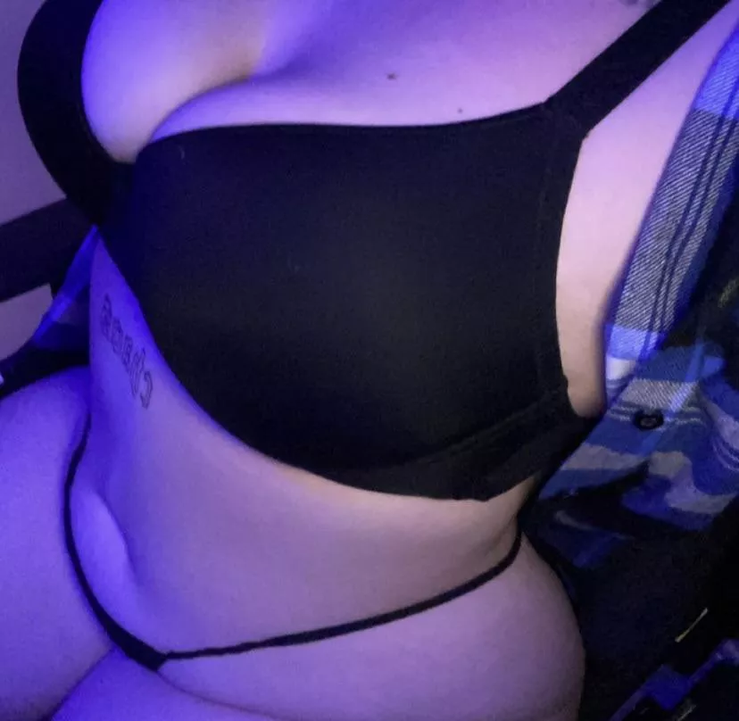 do you like gamer girls? 😌