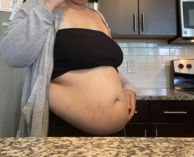 I’m always happy in the kitchen🥰