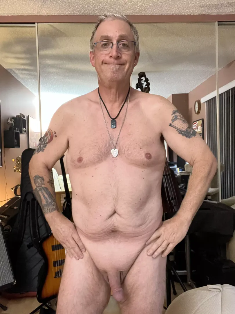 M59 172lbs 5-8” The one thing about losing 90 lbs (I wouldn’t go as far as saying a bad thing) is all the loose skin!