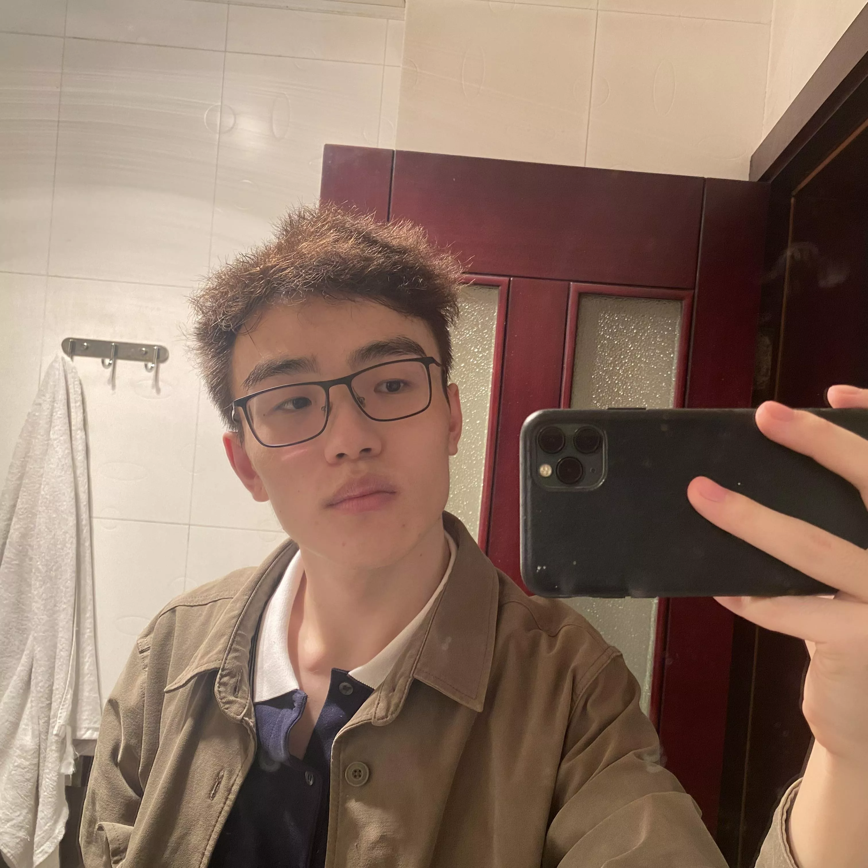 My hair is a mess, lol