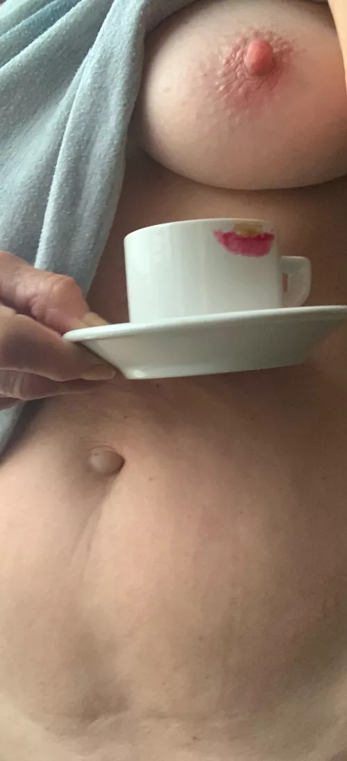 Rosy pink nipple and wrinkled belly.. ☺️The belly button .. that’s a whole other story..