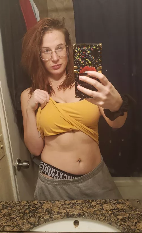 this belly piercing upgraded me 😈 going to post content showing it off, if you're interested check the link 💯