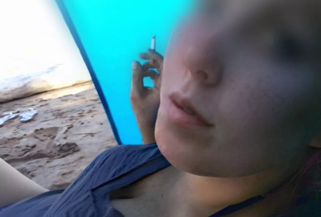 Beach smoking