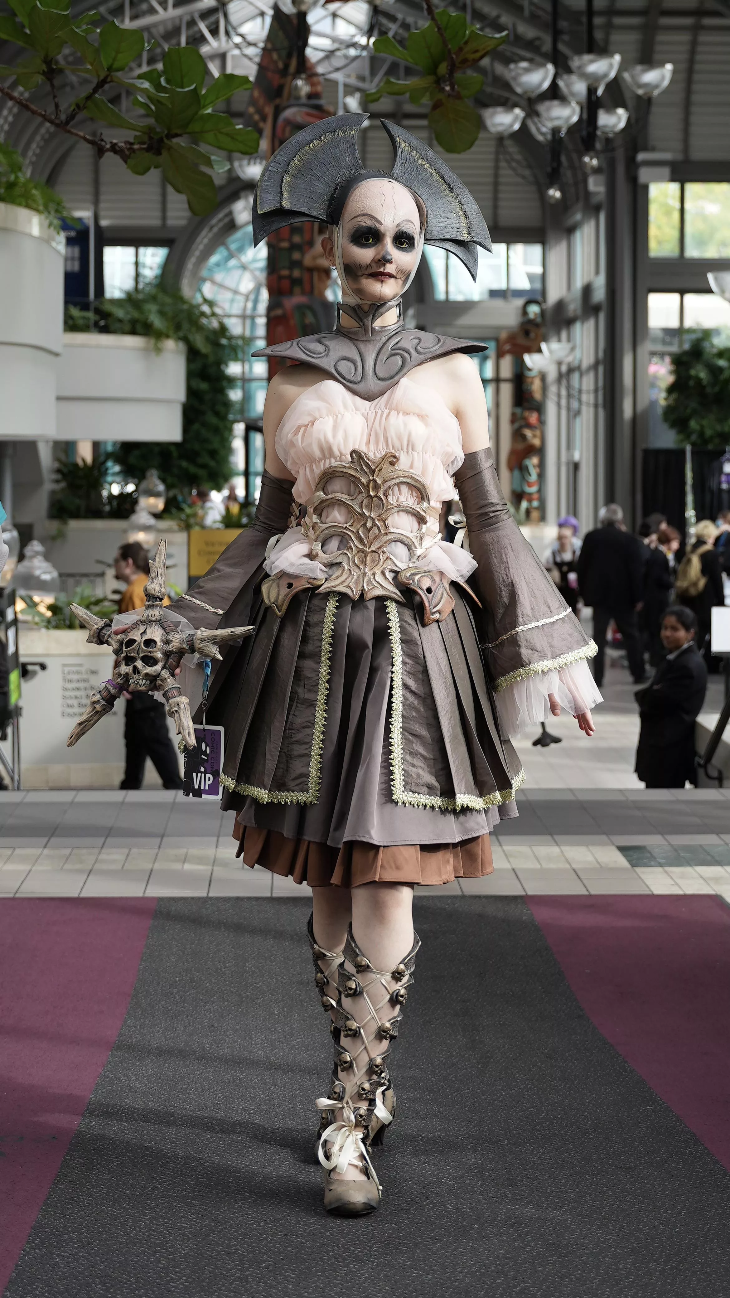 Cosplay of Muse of Bone by Valara Atran