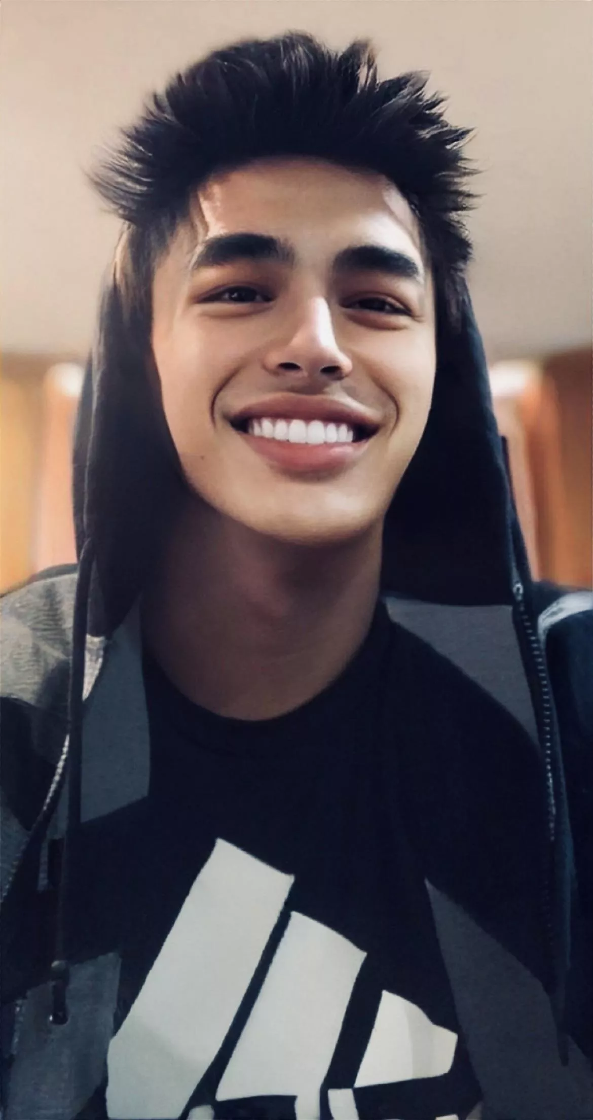 Good morning everyone. Don’t forget to smile today. You deserve to enjoy today 😁