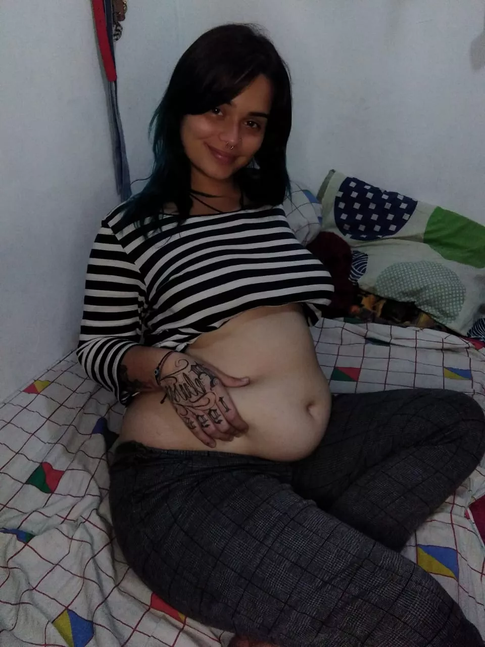 Good morning, today I woke up very hungry and wanting to play