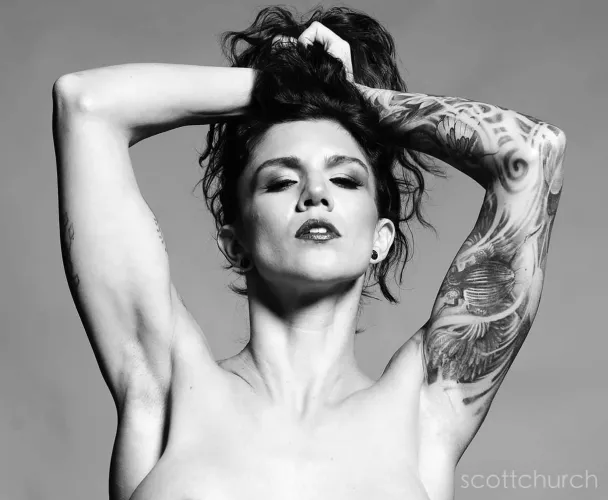 Guess what I made yesterday? My full nude calendar for 2023!! DM for purchase ❤️‍🔥