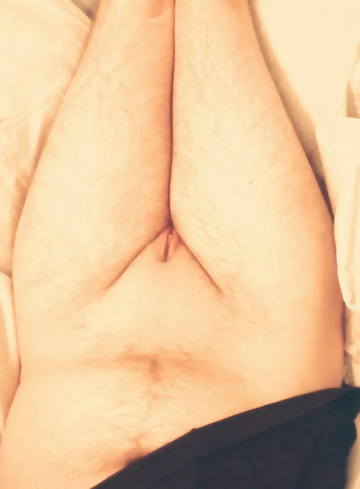 My boi pussy feels so empty 😫 I really need someone inside me!