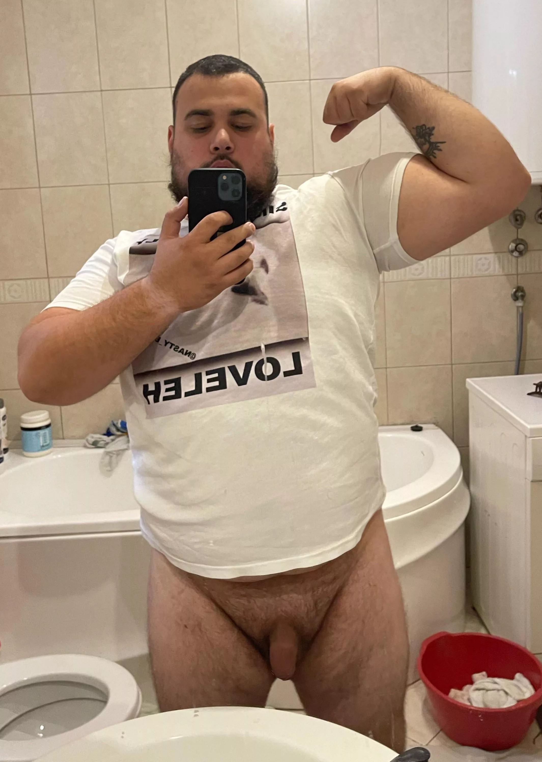 Somebody to get me naked after gym?