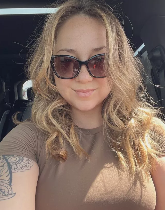 Sun shines on Remy... Sun shines on Remy...