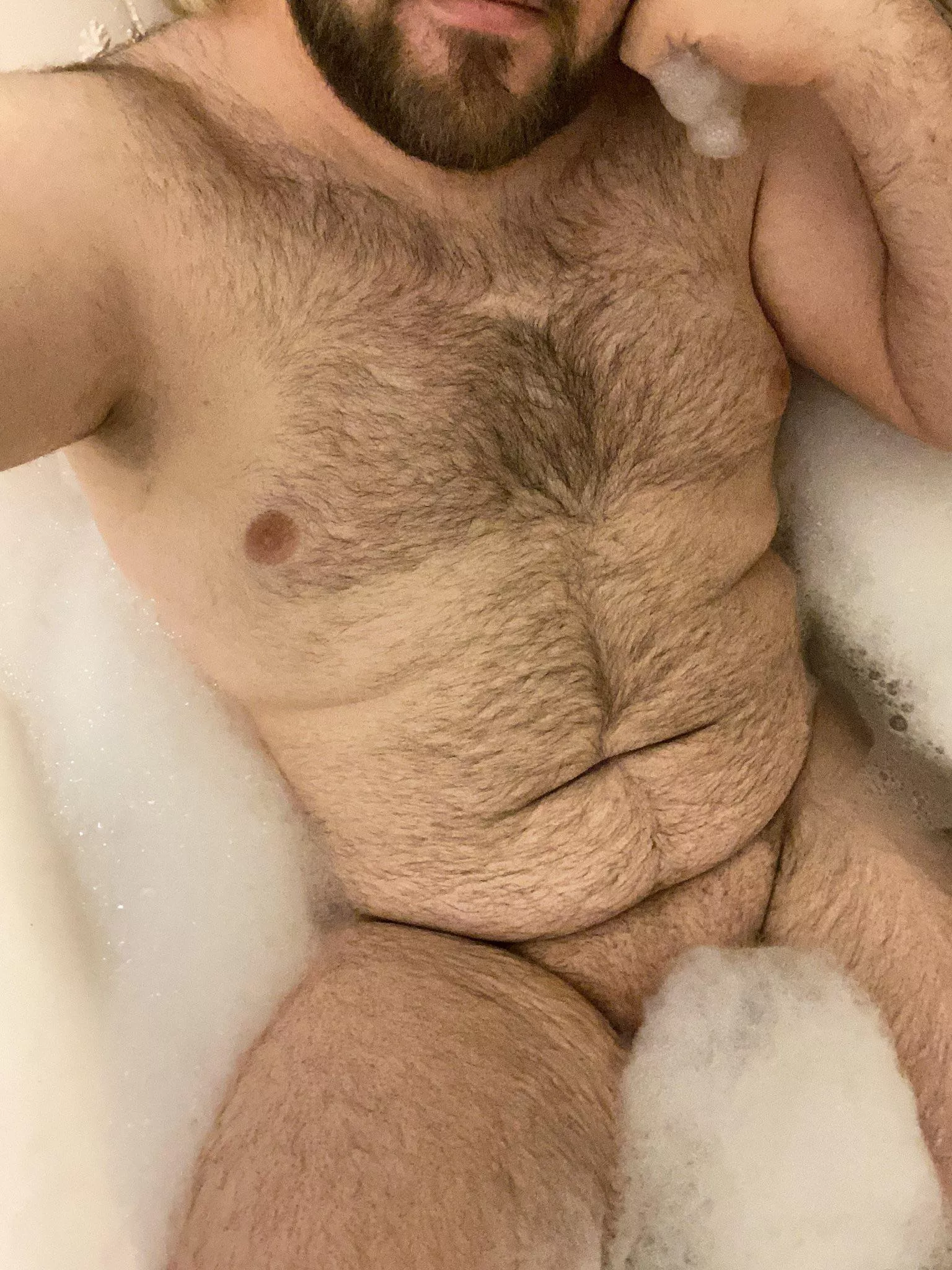 Who doesn’t love a good bubble bath? Who doesn’t love a good bubble bath?