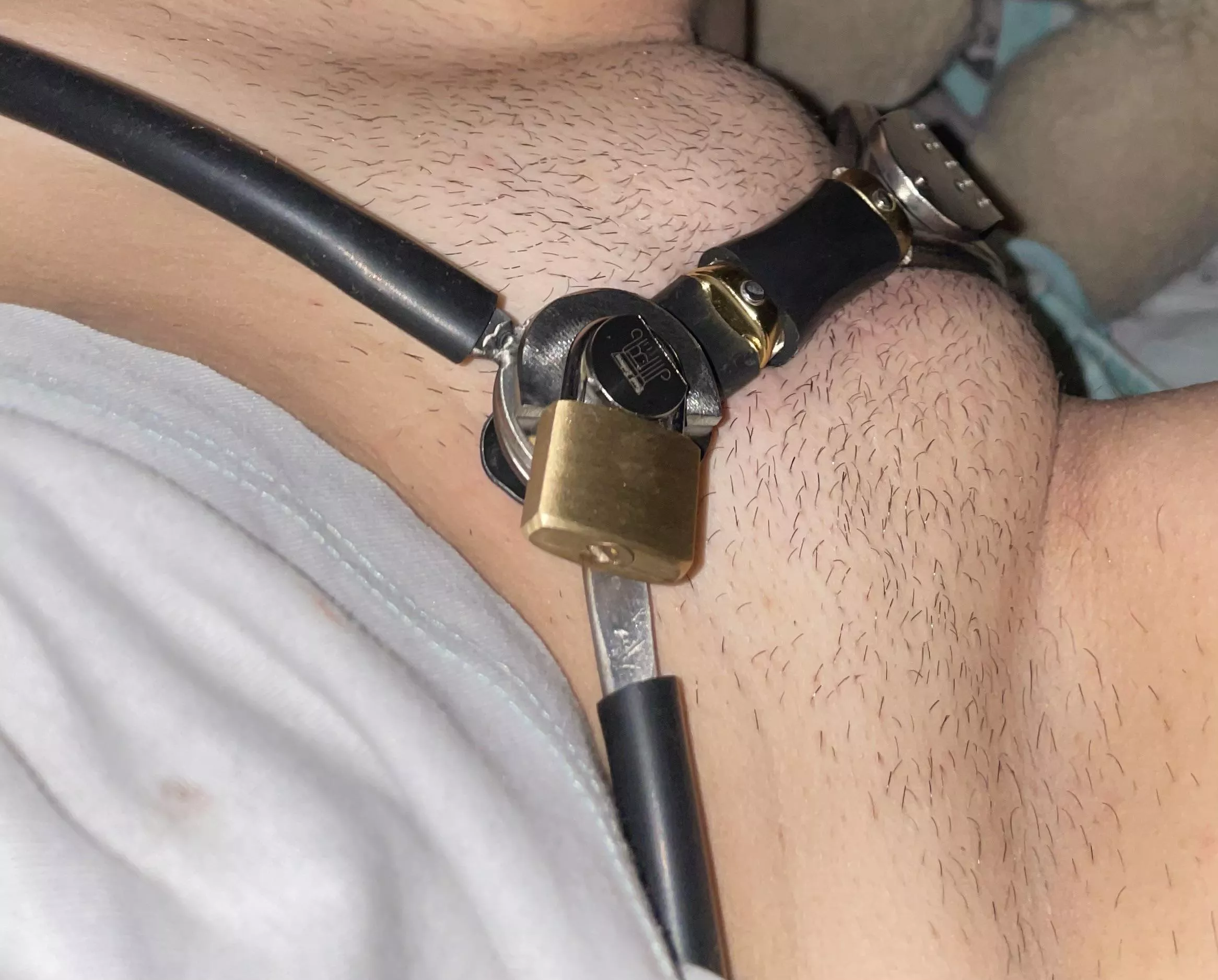 1st night for a long time in chasity 😩