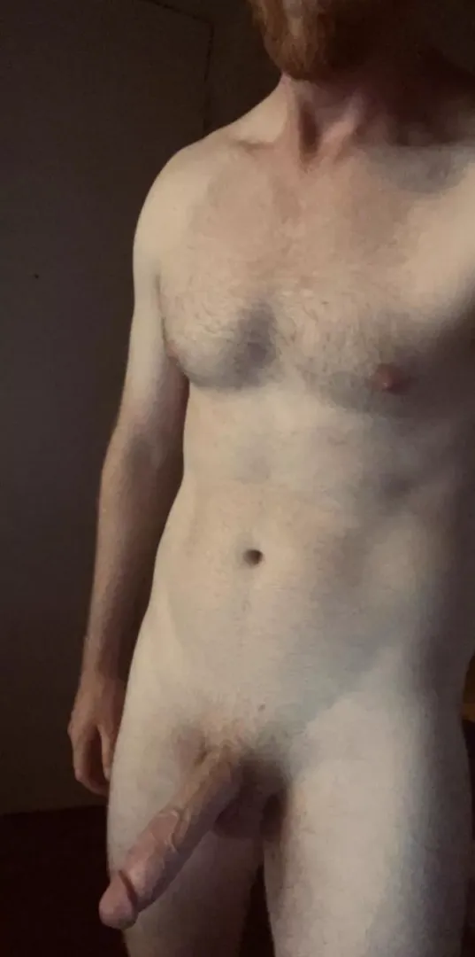 6’4 Ginger hasn’t cum in a week. Who’s ready for a massive load?