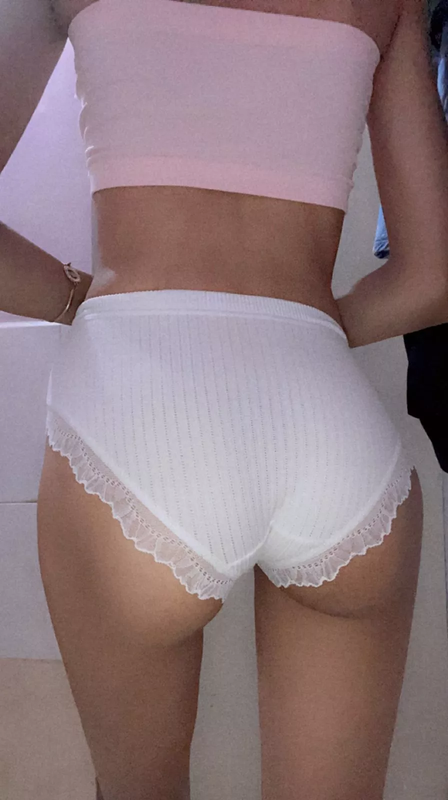 🇵🇸@Arabic_Goddess🇵🇸 Posts = 💯➕ Link down in comment section 🔗