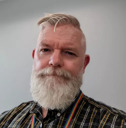 Grizzly old bastard says hi