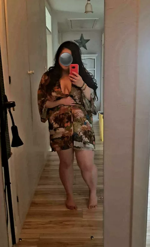 Had to throw on a kimono just in case you didn't know I was half Asian 🐼