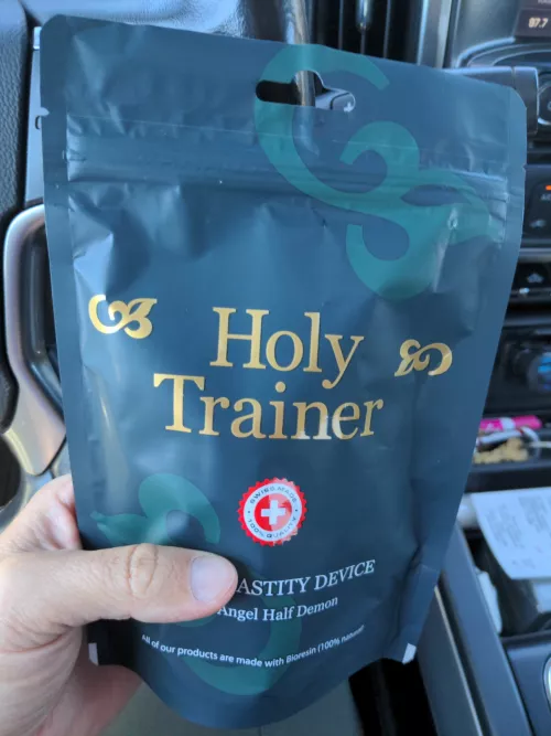 it's here! 😈🥵🔐🎃