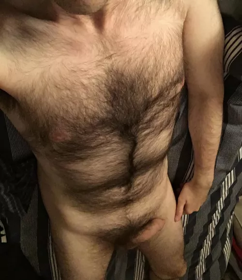 I’ve realised that people only really engage with my pics when I show either my chest or my dick. So here you all are, for the first time, both together! (41)