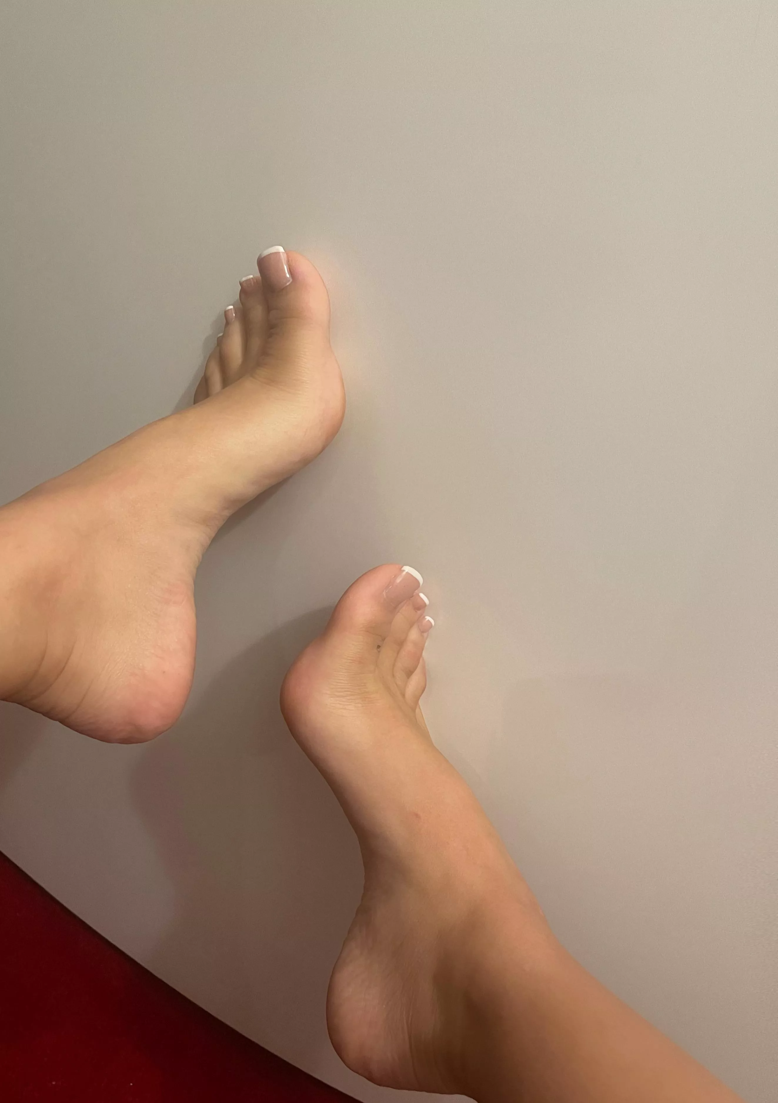 my little damaged pole dancers feet need extra love after teaching classes 🥰