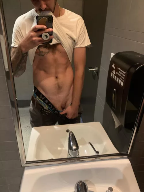 Should I have shown more tat? 😉😂