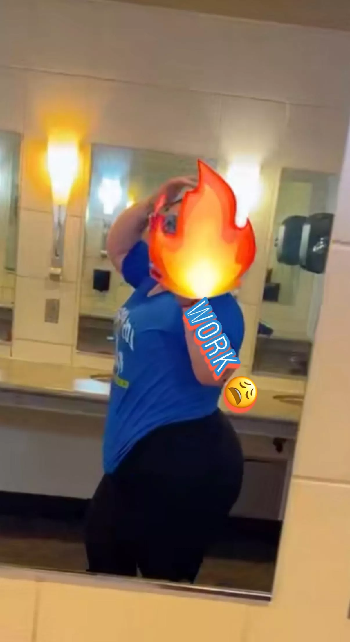 Thick thigh Thursday 😈 bored at work waiting for the weekend! 😝💦