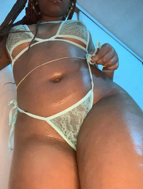 back to bless this sub with some guyanese flavaaa π