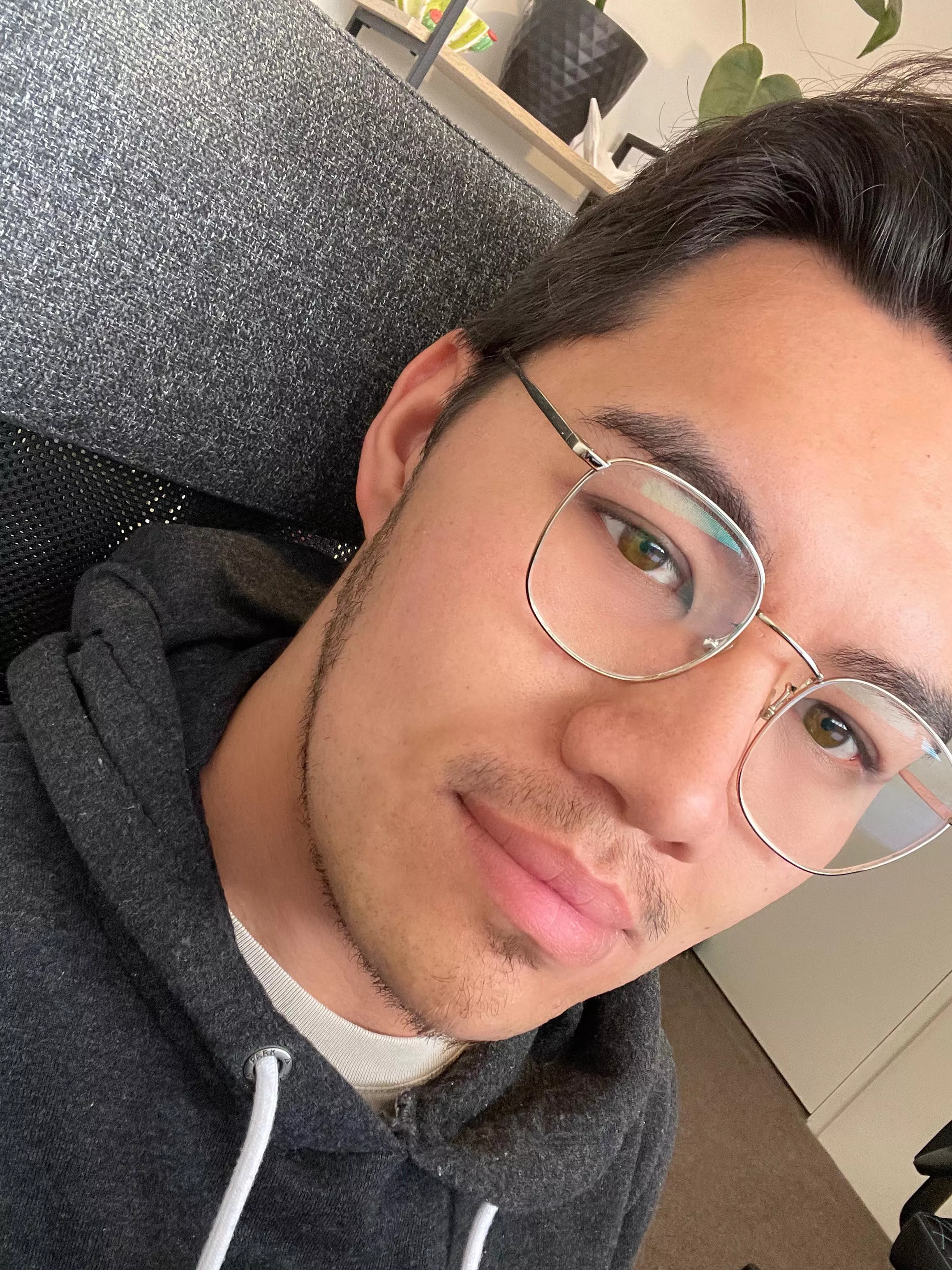 Been obsessed with Apex lately but want to try some other multiplayer games? Any suggestions?