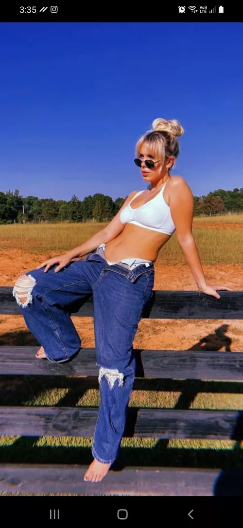 God Millie is so perfect I really need to fuck my fleshlight for her