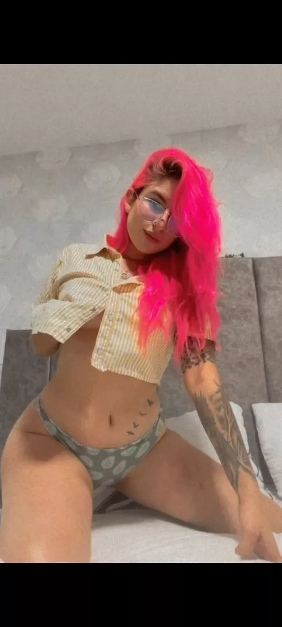 my roommate watched me record this.. I should really fuck her