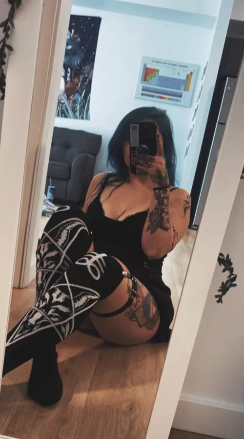 ✨new girl on girl content is up!! FREE ONLYFANS!! b/g • g/g • threesome • solo content available! link below!! ✨