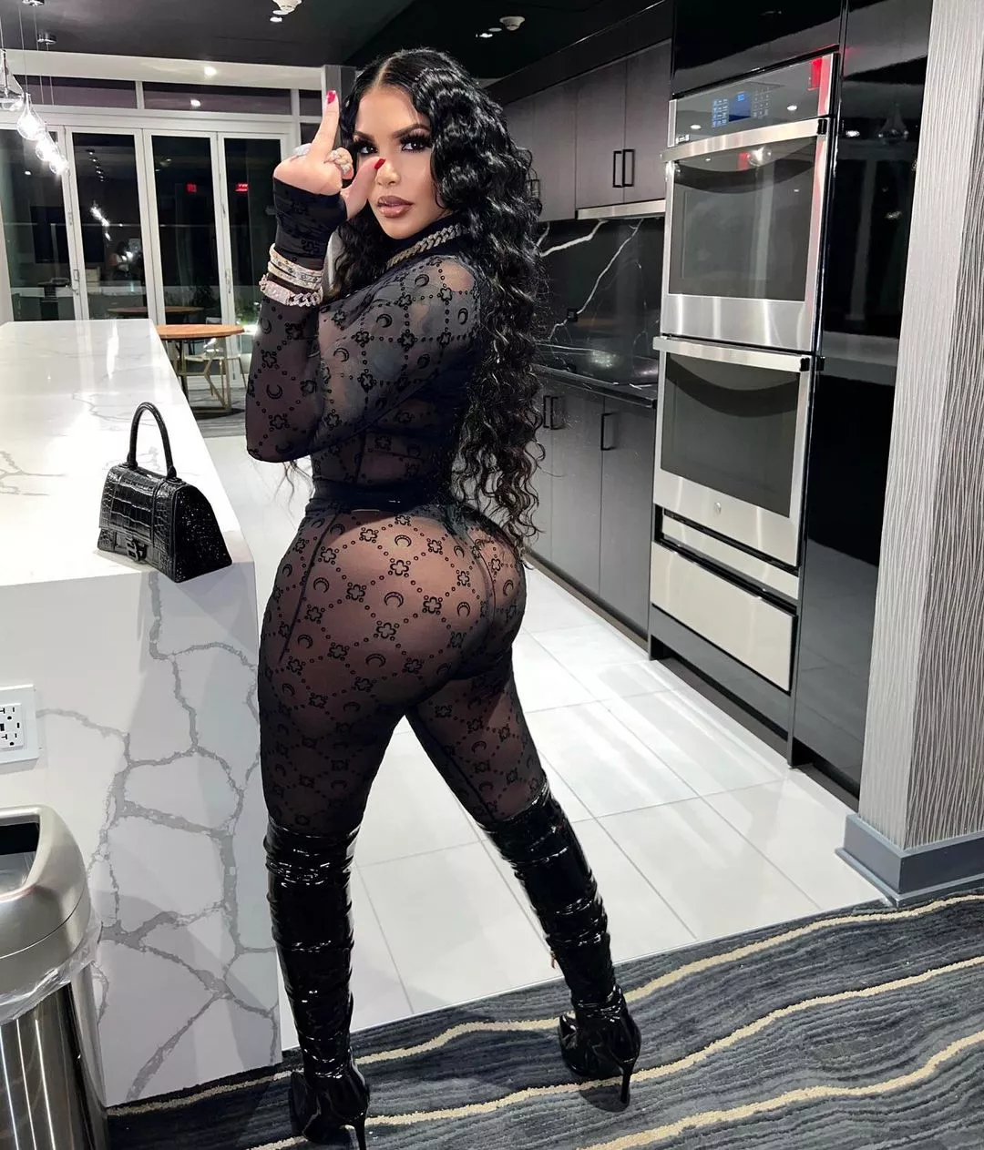 Ny bartender Ny bartender
