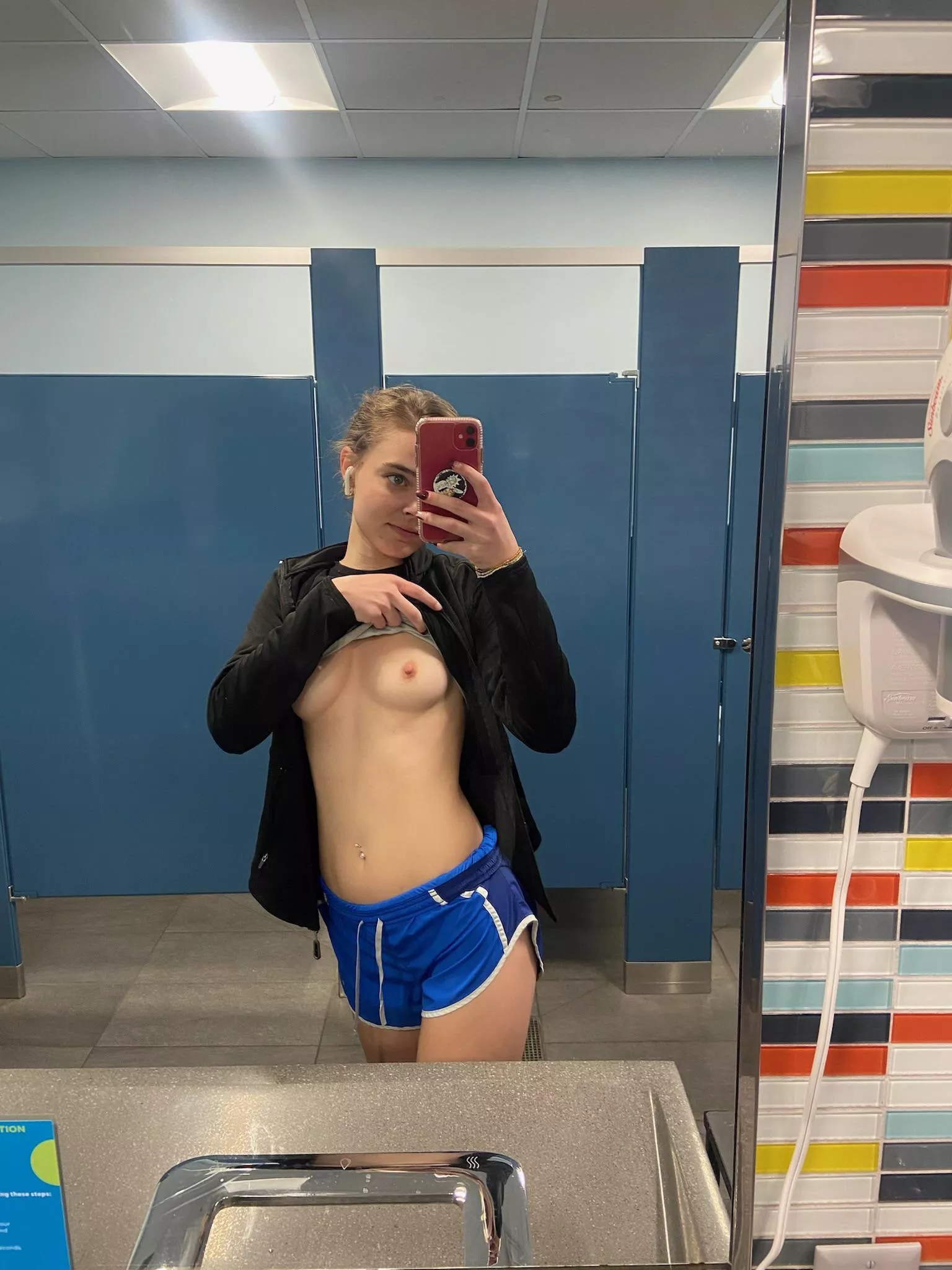 Petite gym slut gone wild π Petite gym slut gone wild π