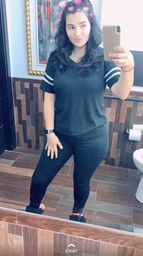 please tribute her nudes