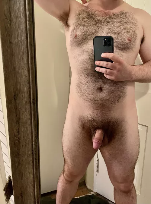 Shameless, but downside of having a bush is the way your dick shrinks into it as it gets colder out 🥶😅