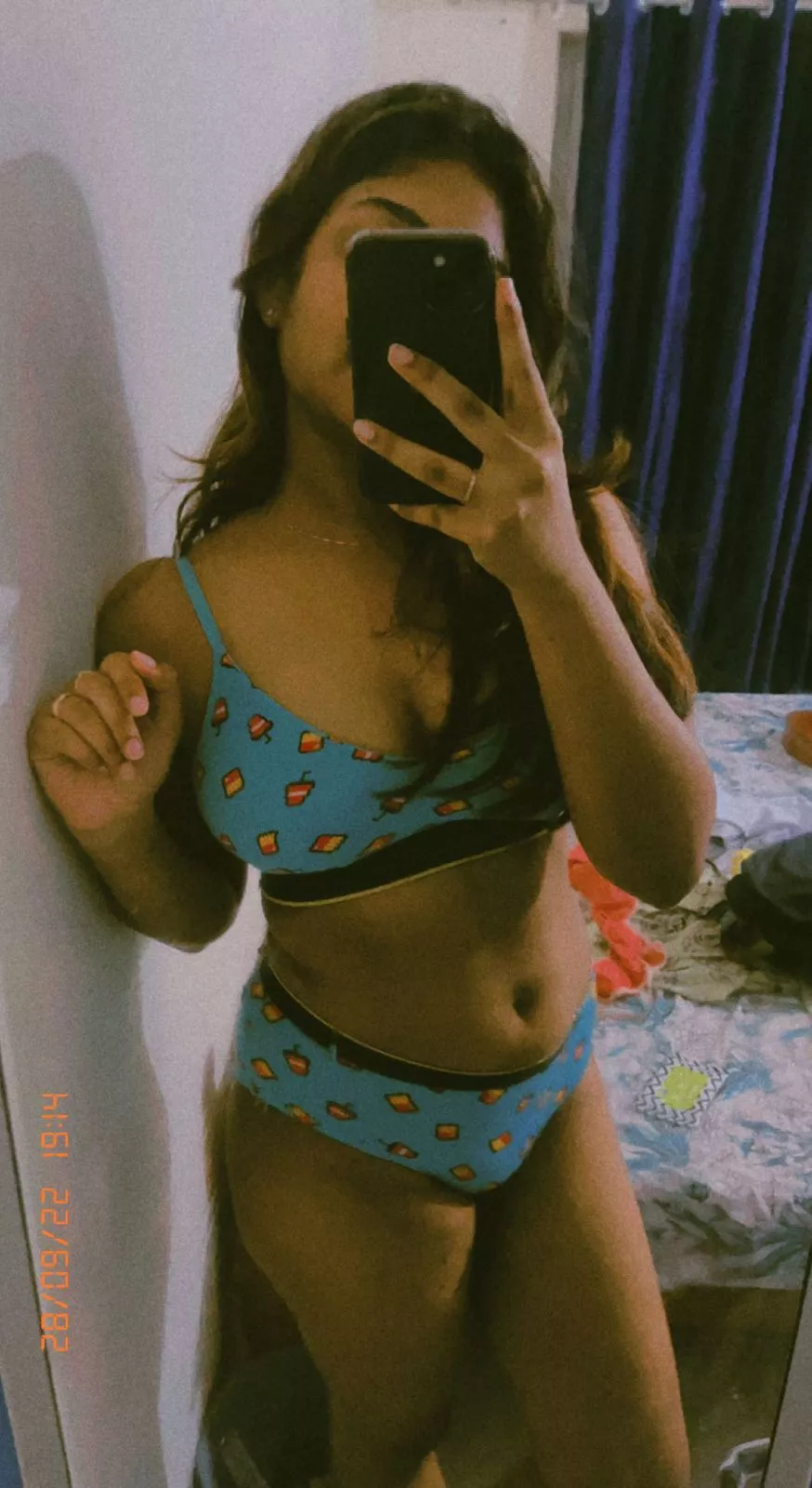 What's the first thing that came to your mind?😏 [F]