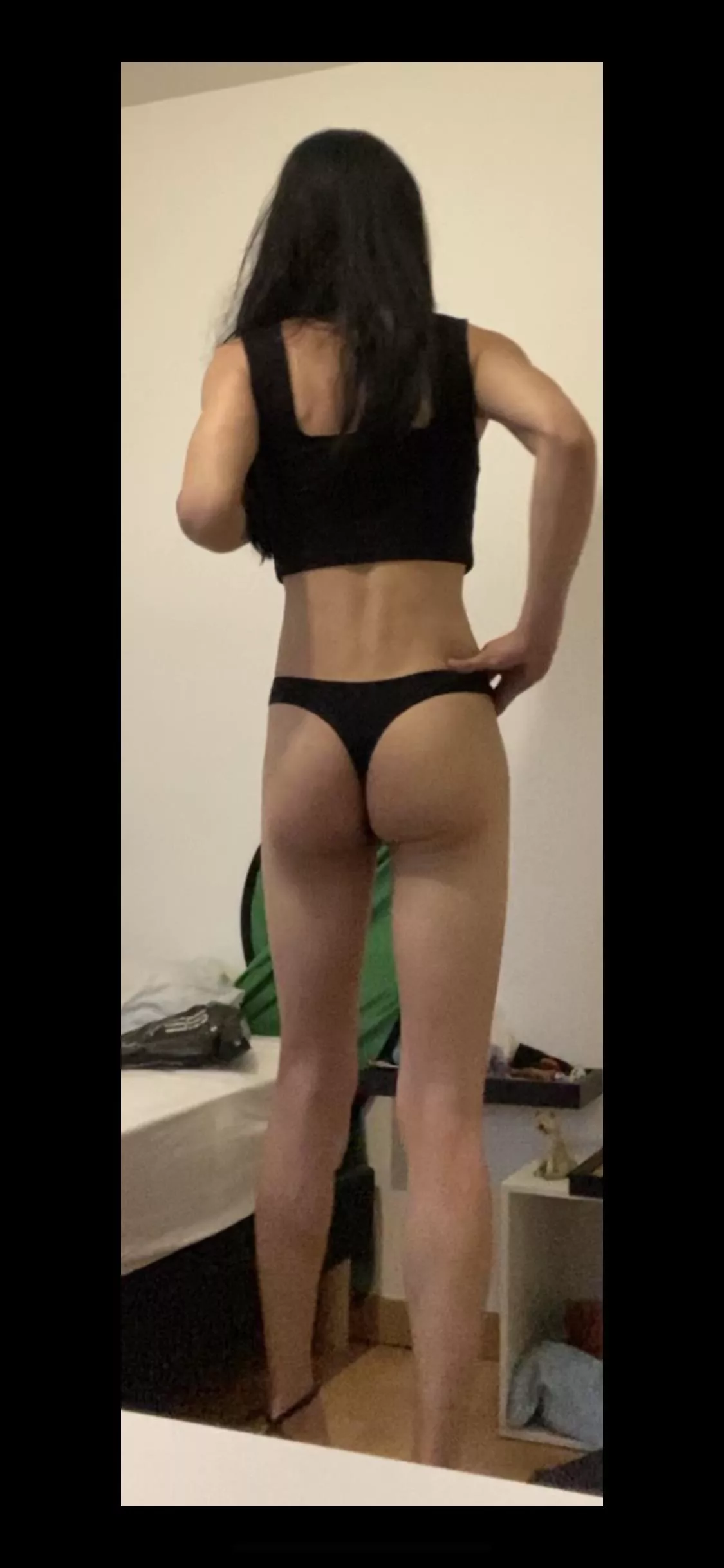 Can I pass as a girl from behind ? Can I pass as a girl from behind ?