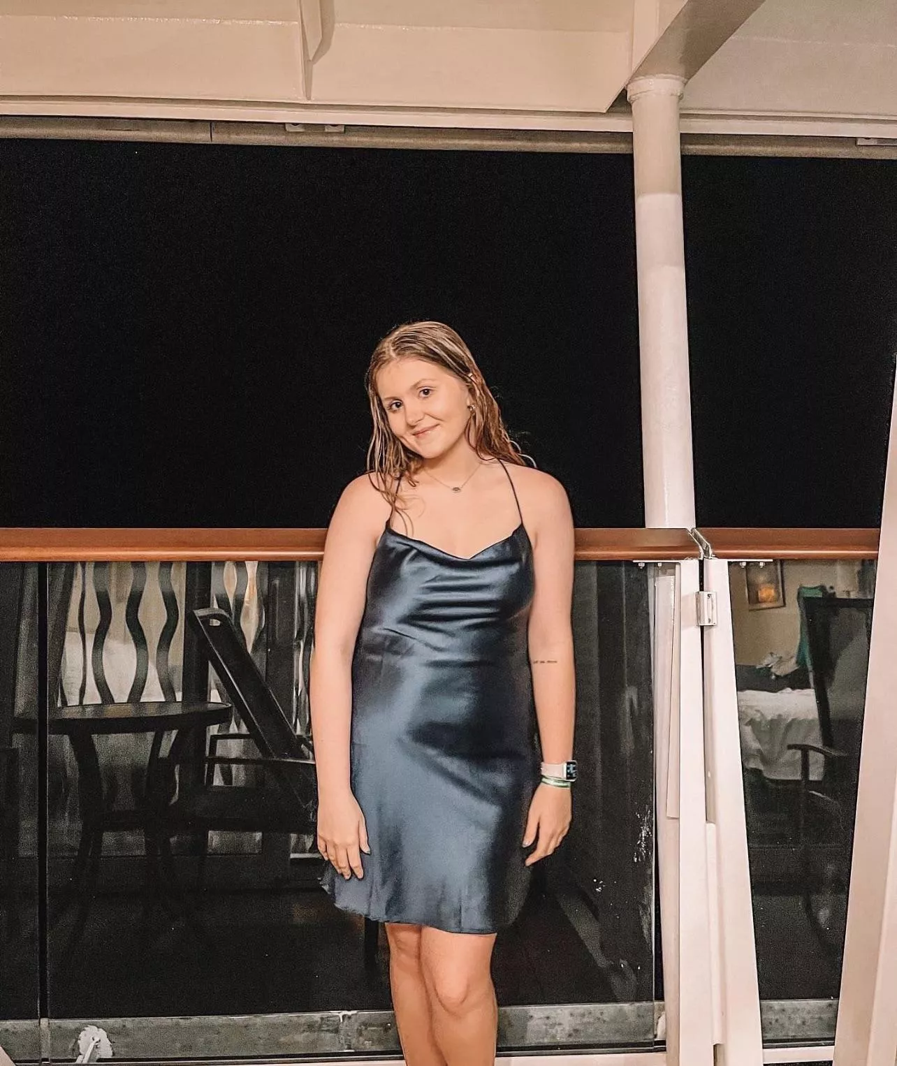 Can someone trib this girl from my college? DM me for more