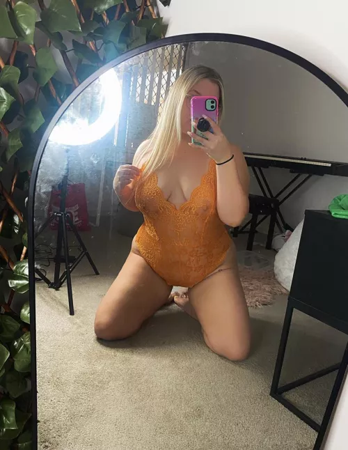 Do you think this is a good outfit for a first date?