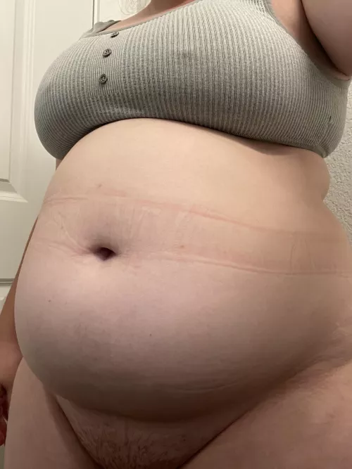 god my belly is so huge 🤤 (20f) featuring my pants mark