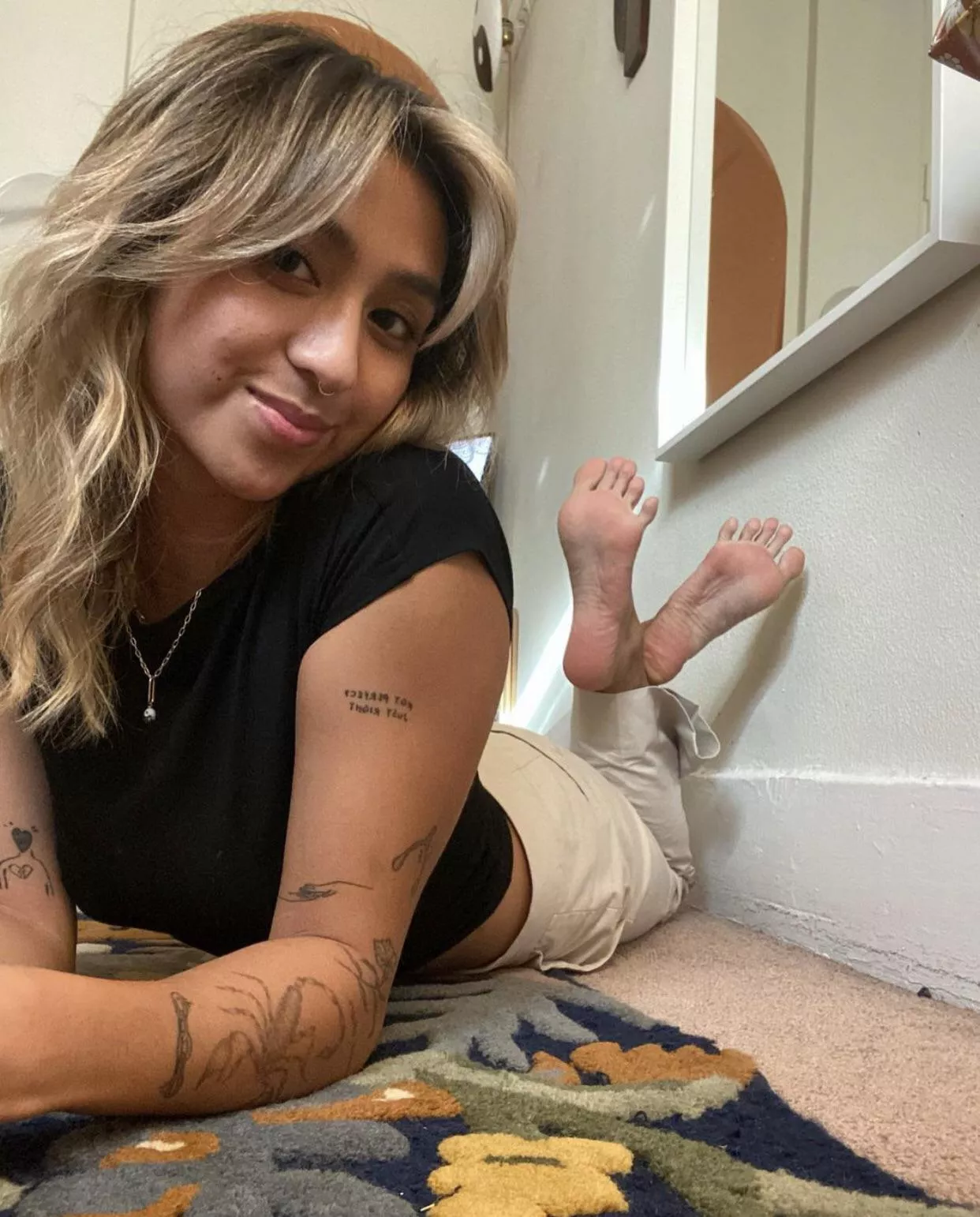 Happy Friday 👣😈