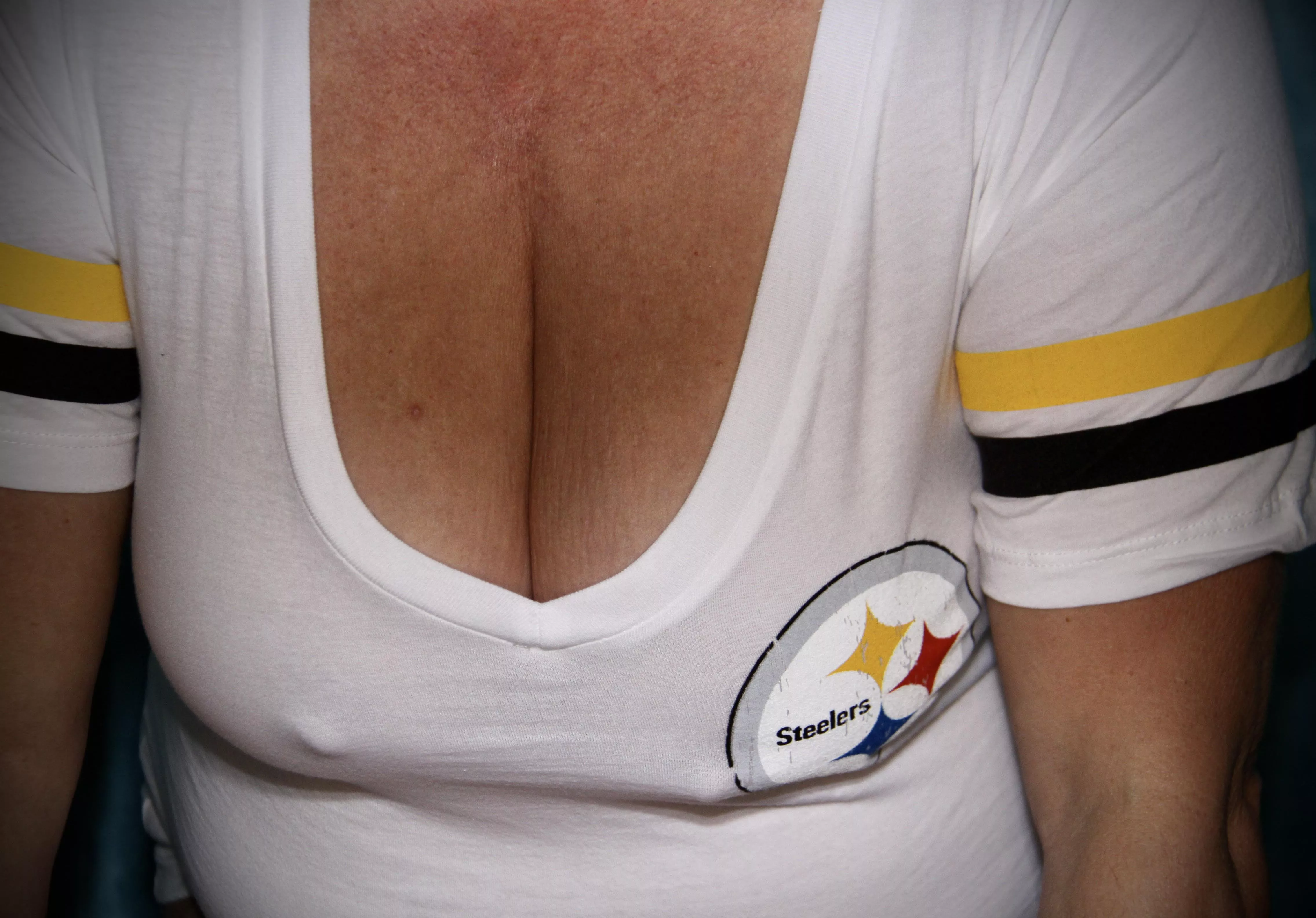 I’m glad my Terrible Towel doesn’t block your view 😉