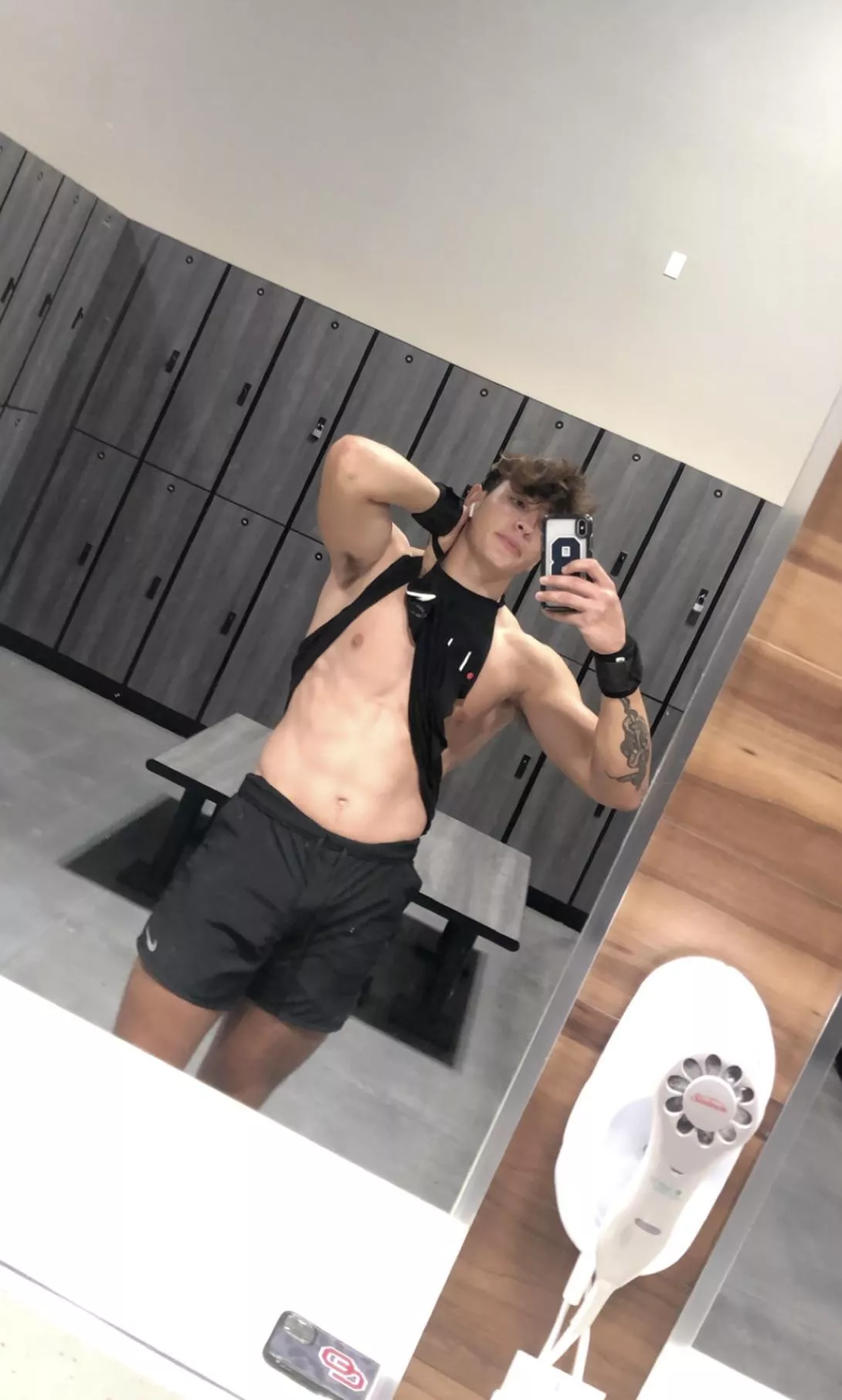 it’s been a long time, still think i’m hot?