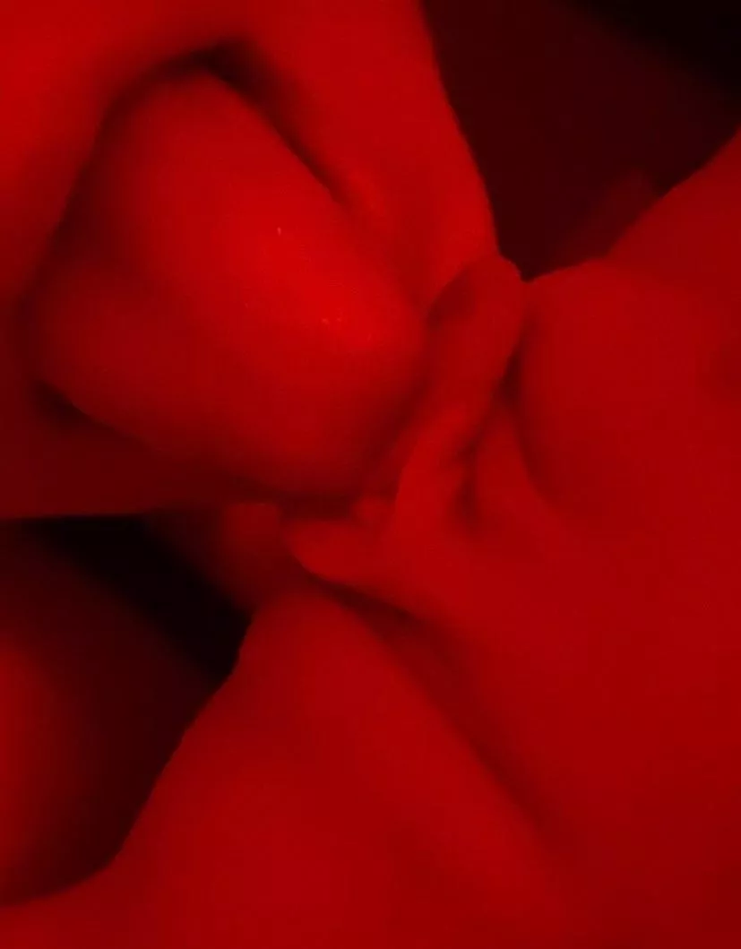 my girlfriend treats my butterfly right😍💦